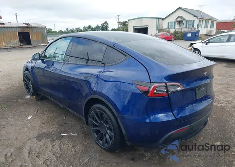 2023 Tesla Model Y Rwd z USA, uszkodzony, nr VIN 7SAYGDED3PF966312
